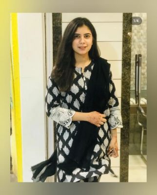 Nimra khurshid Profile Picture
