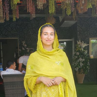 Noor e Haram Profile Picture