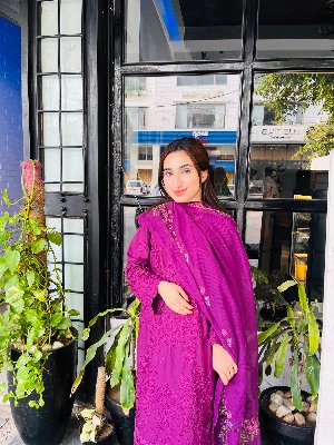 Zoha Shahid Profile Picture