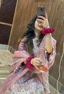 Hina Saeed Profile Picture